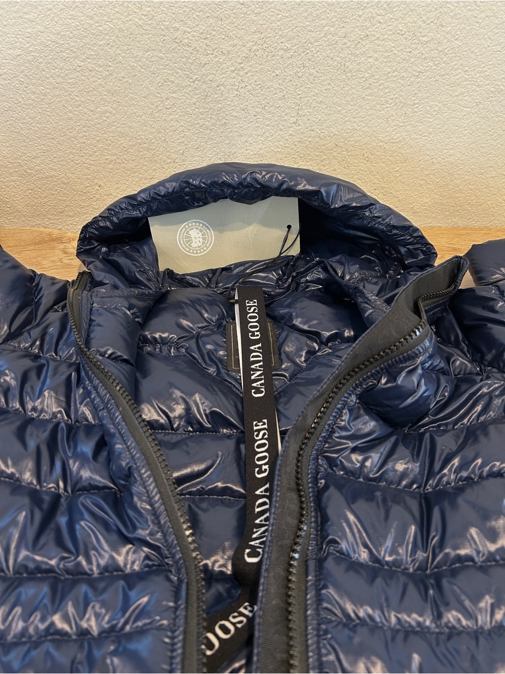 NWT Canada Goose Women Cypress Hooded Jacket Black Disc Navy, Size XS, $1050 - Picture 9 of 16
